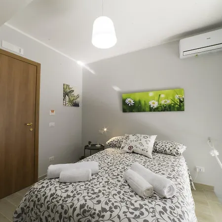 Malo Family Friendly Bed and breakfast Syracuse